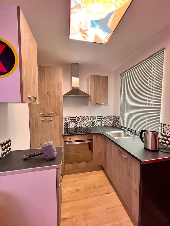 Le Marvel - Avengers Apartment Bedarieux Luaran gambar